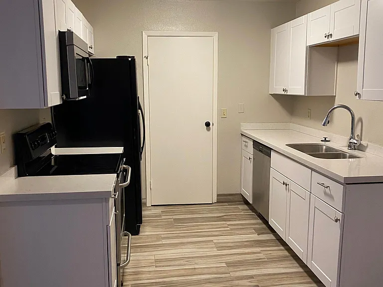 3511 E Baseline Rd #1018 — Photo 9