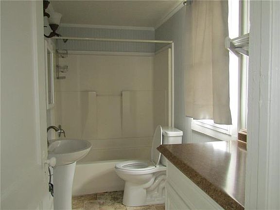 5th image of 3214 Ponce De Leon St #B