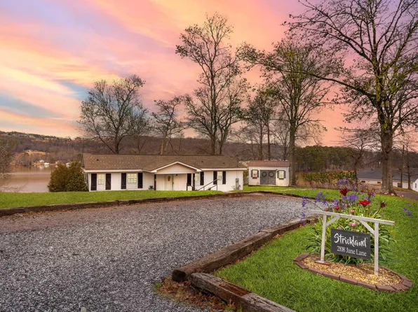 2108 Jane Ln, Southside, AL 35907