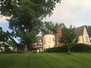 919 Spring Hill Rd, Shelbyville, IN 46176