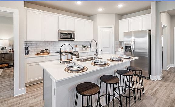 3rd image of 21054 Montego Breeze Ln