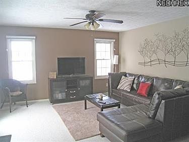 3rd image of 1945 Deerhaven Ln #1753