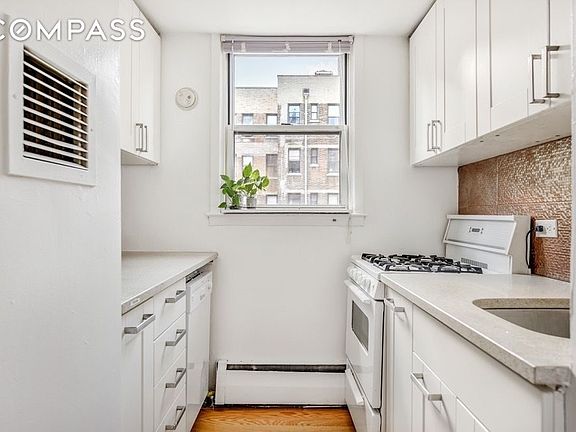4th image of 308 W 103rd St APT 12C