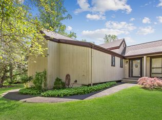 199 Bayfield Ln #B, Stratford, CT 06614