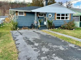 312 S Craig Ave, Covington, VA 24426
