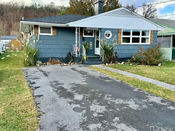 312 S Craig Ave, Covington, VA 24426