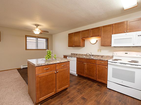 Cedars 2 Apartments ; Kitchen-Dining