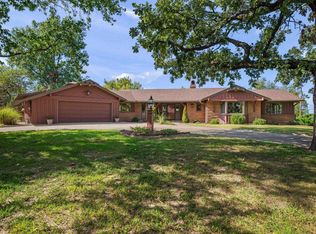 4808 SW West Hills Dr, Topeka, KS 66606