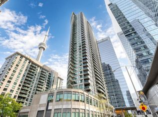 30 Grand Trunk Cres #1911, Toronto, ON M5J 3A4