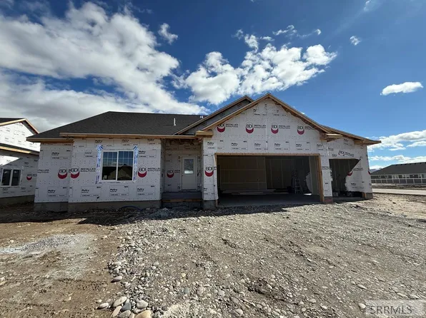 5463 Rip Tide Rd, Idaho Falls, ID 83404