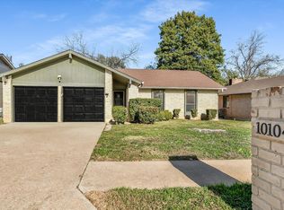 10104 Woodland Village Dr, Austin, TX 78750