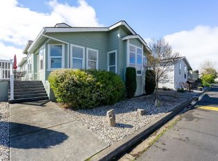 32 Yorkshire Drive, Santa Rosa, CA 95401