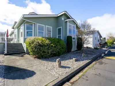 32 Yorkshire Drive, Santa Rosa, CA, 95401