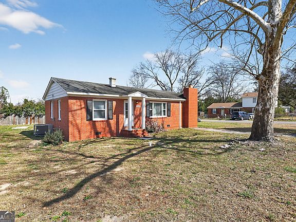 2nd image of 2019 Dunham Ct