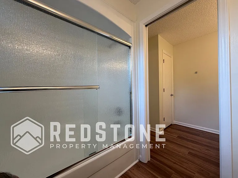 3138 Whitesell Dr #C — Photo 32