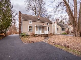 1509 Clifton Park Rd, Niskayuna, NY 12309