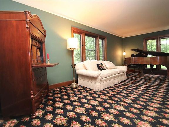 5th image of 3615 Hickory Ln