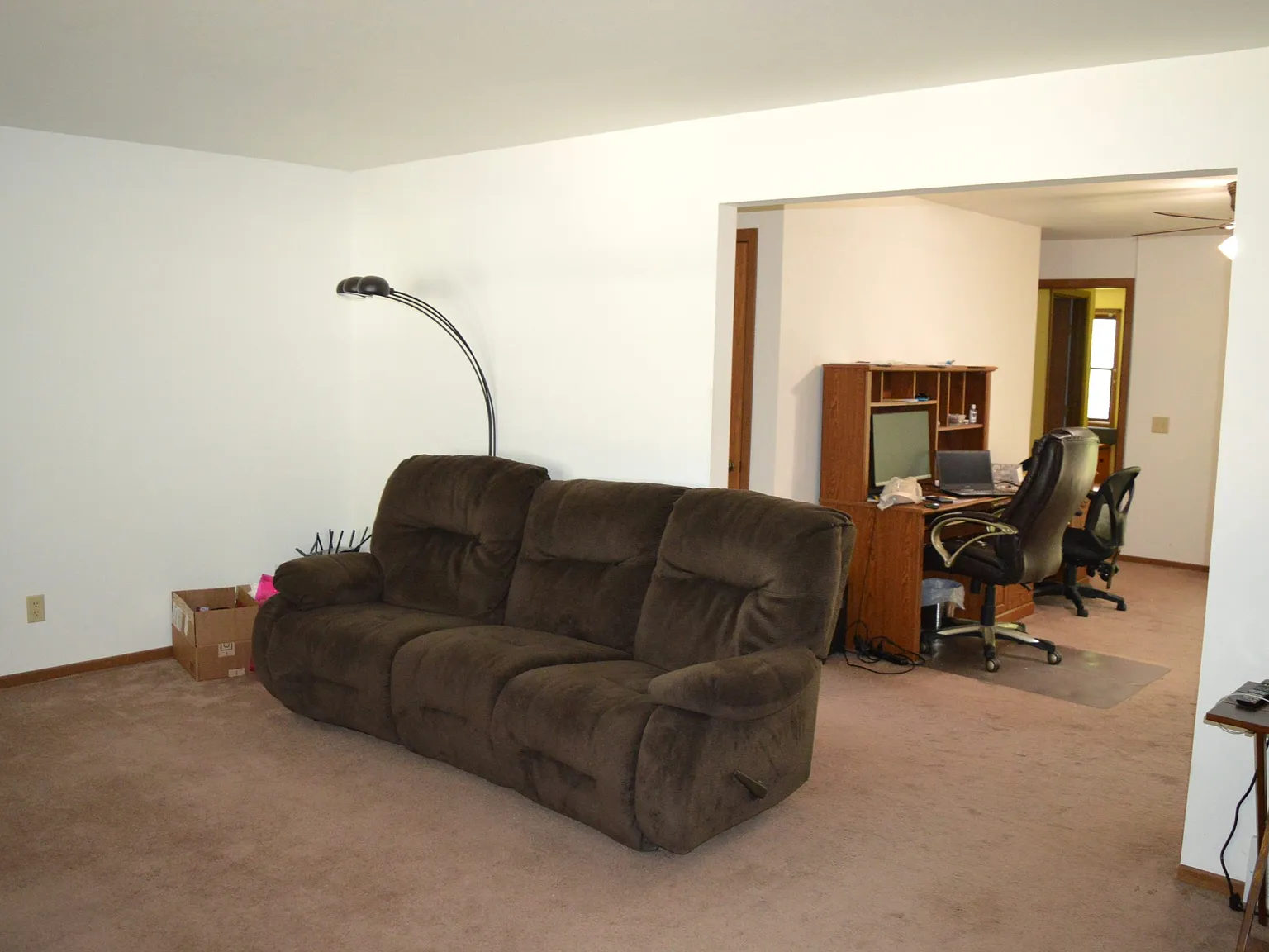 3 bed, 1537 sqft, $1,995 — Photo 2