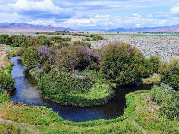 428 Cutoff Rd, Bellevue, ID 83313