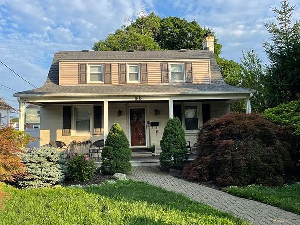 16-18 Morlot Ave