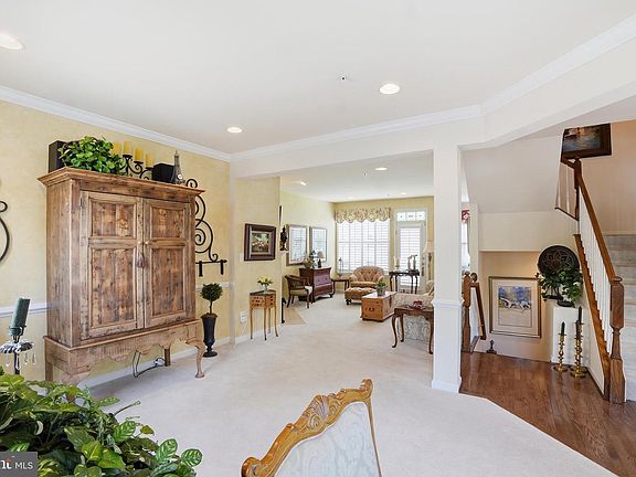 5th image of 12785 Playfair Ln