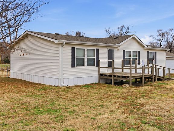 2nd image of 21311 85th Rd