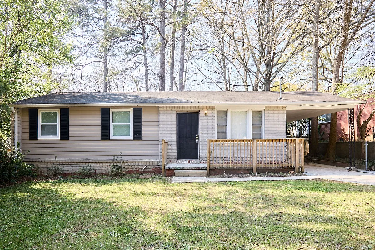 Building Photo - 3566 Bolfair Dr NW