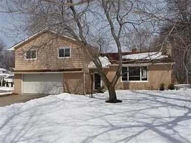 4749 Edenwood Rd photo 1