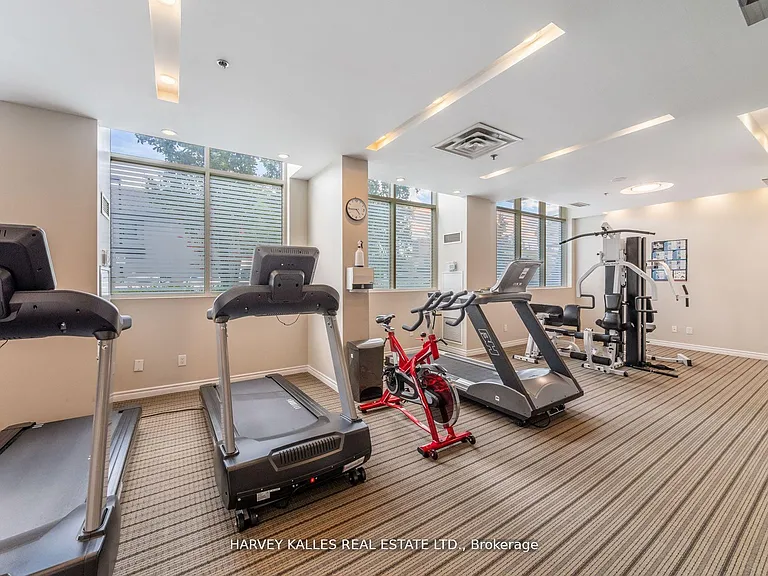 3865 Lake Shore Blvd W #421 — Photo 36