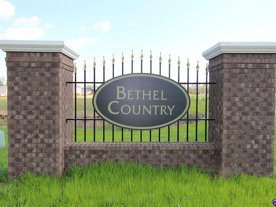 2nd image of 40 Mount Carmel Blvd