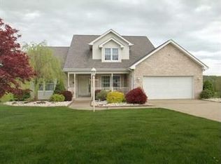 304 Penn Woods Drive Ext, Irwin, PA 15642