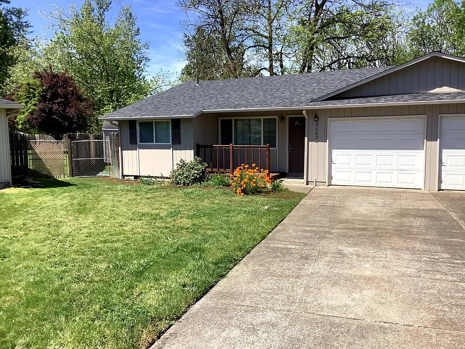 4842 Elderberry Loop
