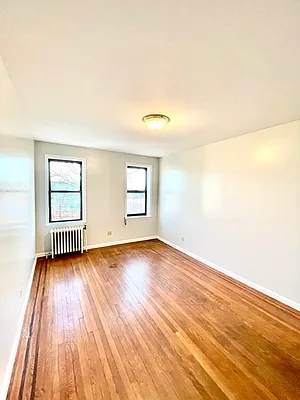 Rented by Pear NYC LLC | media 37