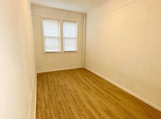 23803 Braddock Ave, Jamaica, NY 11426