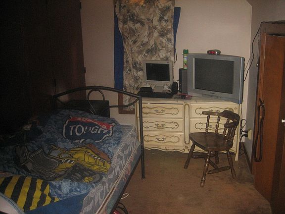 Other half of Bedroom 1