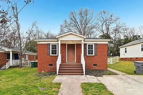 426 Jones St Photo 1