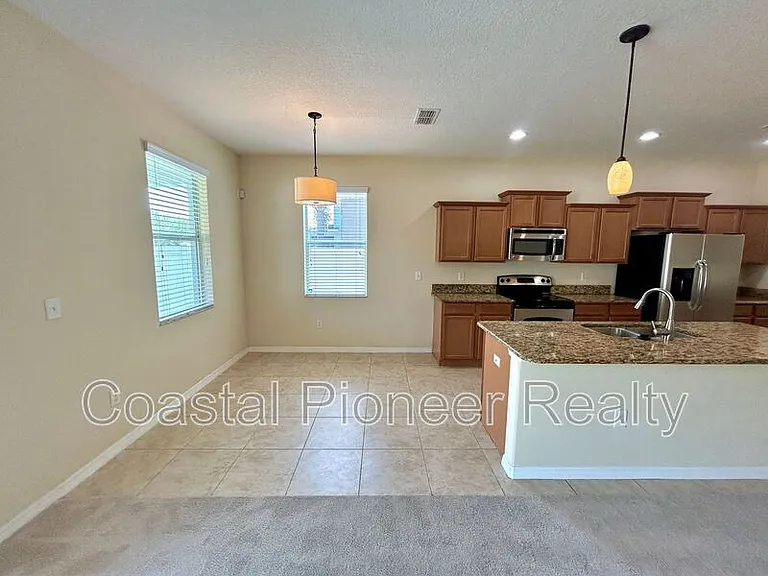 2123 Roanoke Springs Dr — Photo 9
