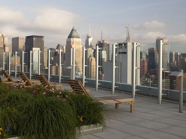 1st image of 601 W 57th St Lbby 1