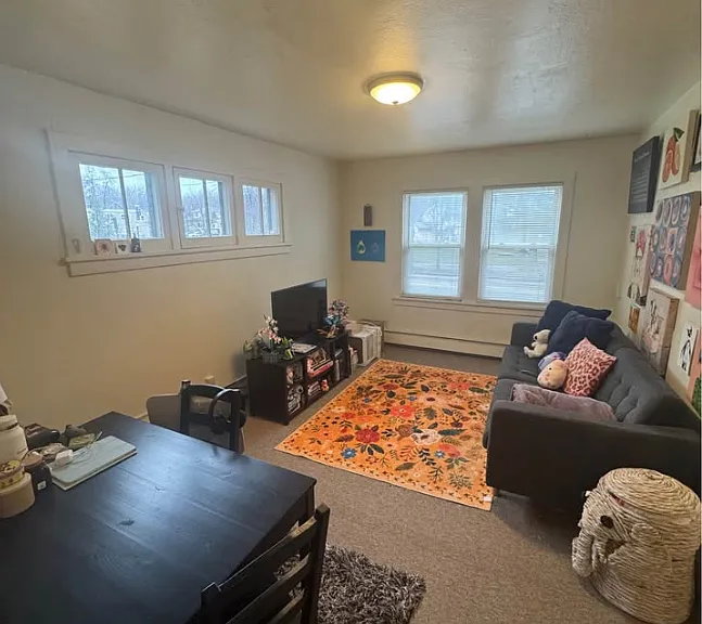 2082 Como Ave — Photo 11