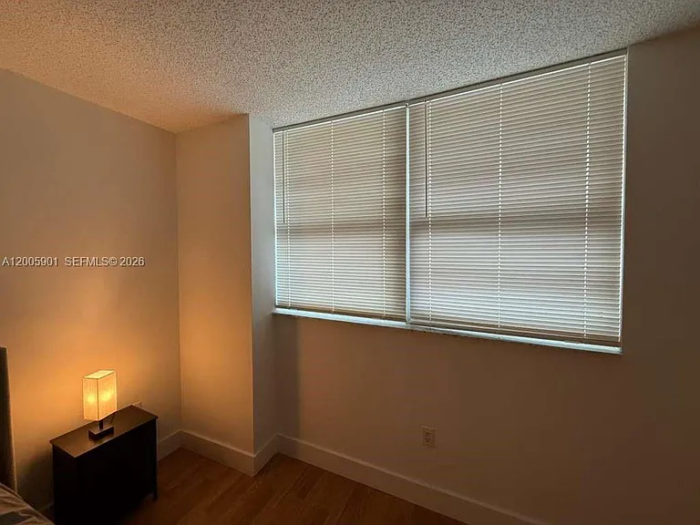 1155 Brickell Bay Dr #606 — Photo 18