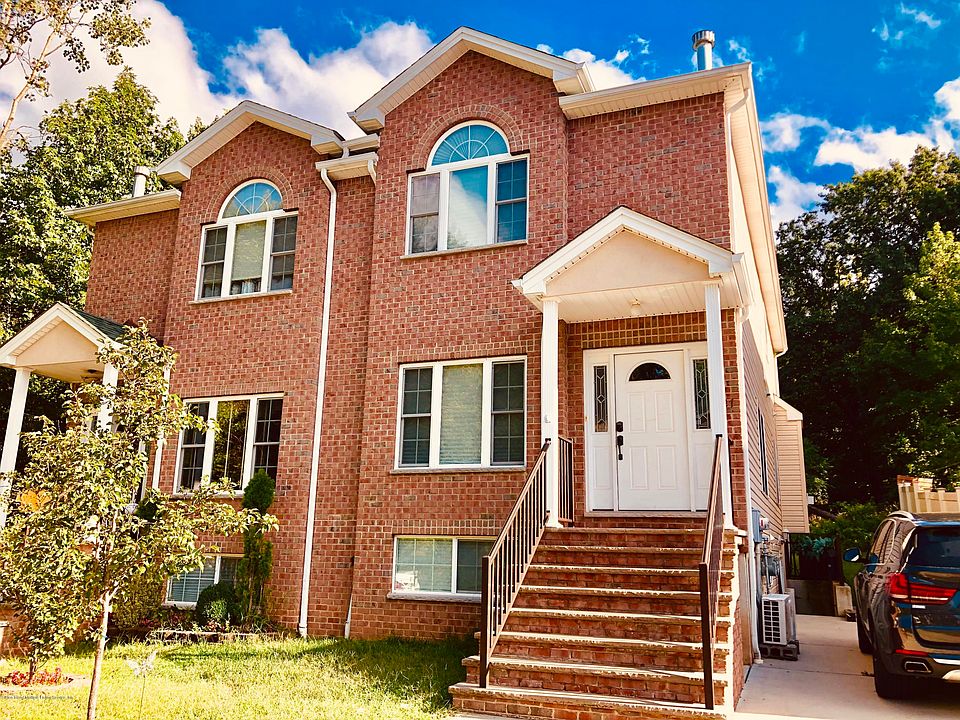 1st image of 27 Malibu Ct #1