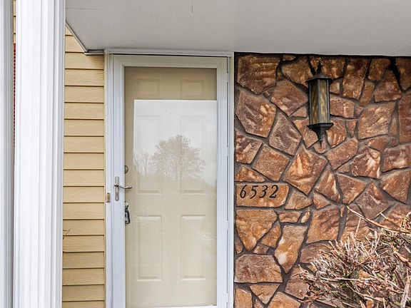 2nd image of 6532 Amber Ct