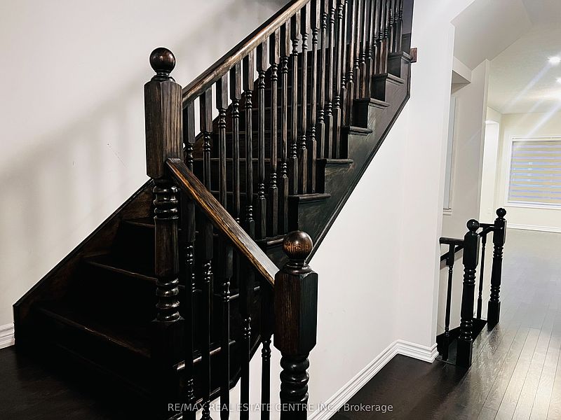 Brampton Townhouse for rent - 3 Bedrooms — photo 5