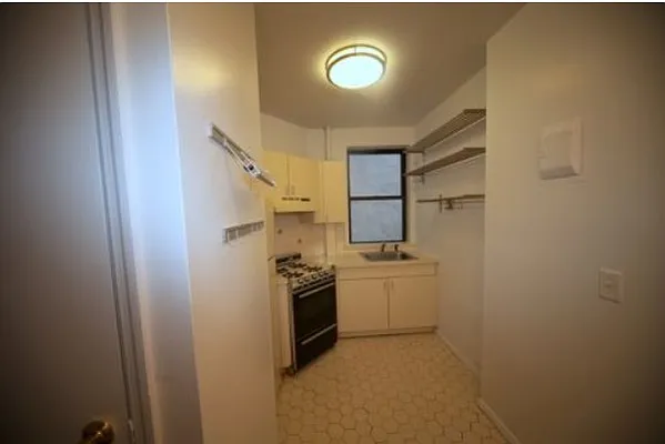 Rented by NOVO | media 63