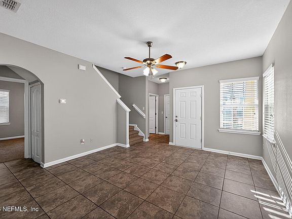 5th image of 444 FOREST MEADOW Lane