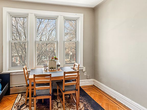 2nd image of 2133 45th St