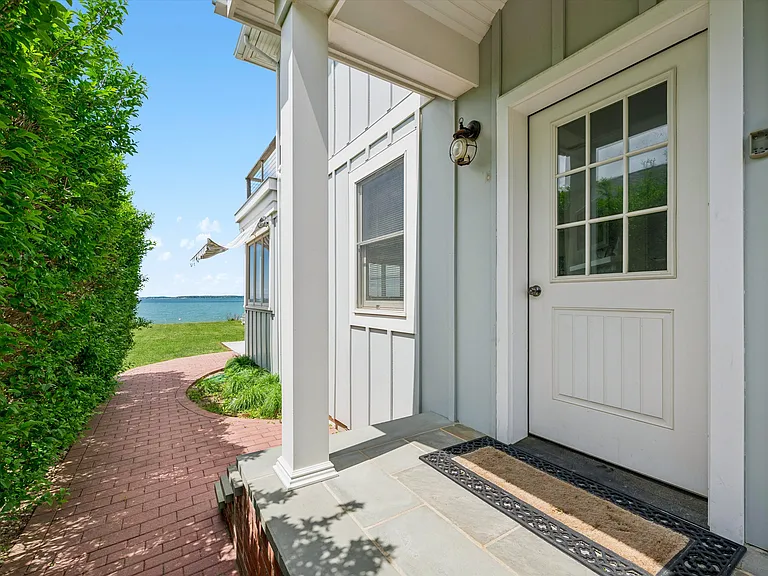 109 Edgemere Dr — Photo 24