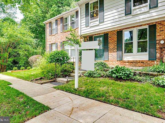 4th image of 566 Bay Dale Ct #51