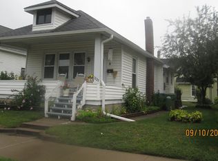 1225 S 9th St, Clinton, IA 52732