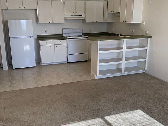2nd image of 6087 Olde Wadsworth Blvd #109